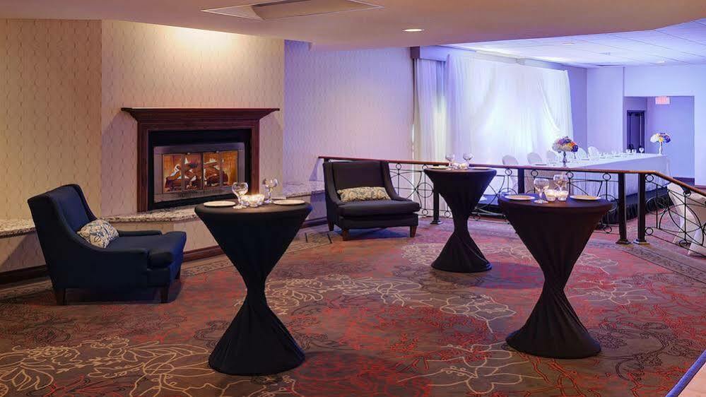 Holiday Inn Guelph Hotel & Conference Centre, An Ihg Hotel מראה חיצוני תמונה