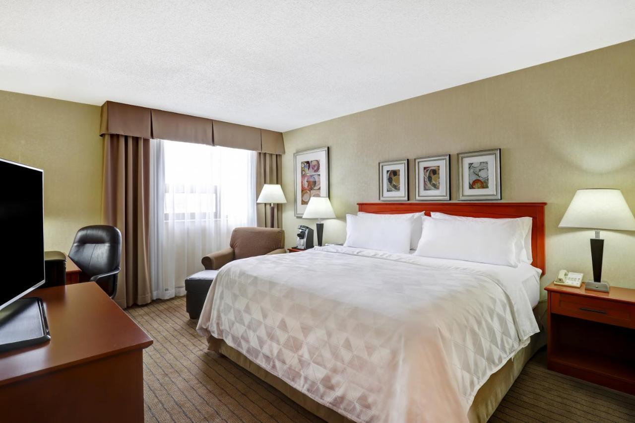 Holiday Inn Guelph Hotel & Conference Centre, An Ihg Hotel מראה חיצוני תמונה