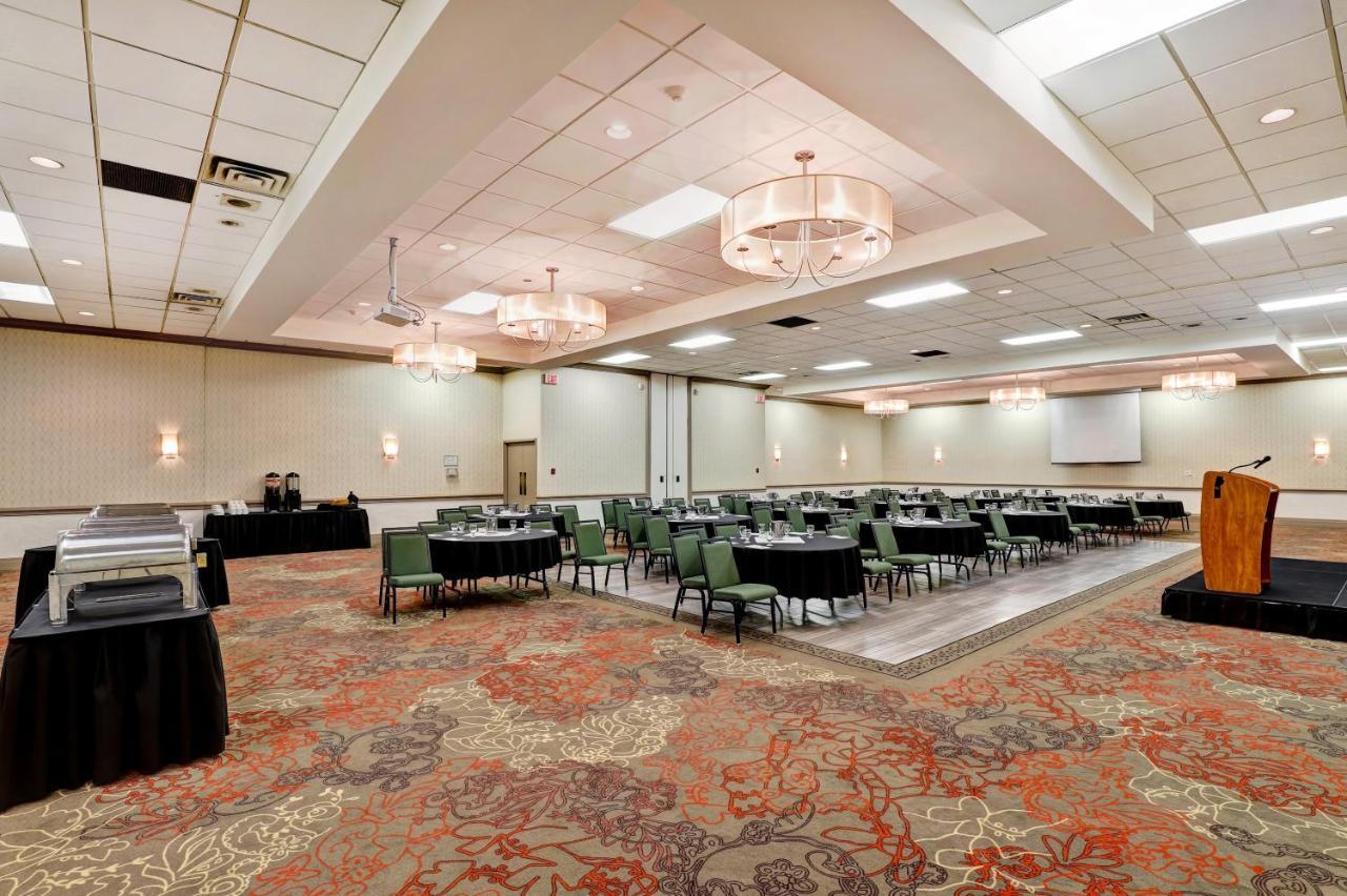 Holiday Inn Guelph Hotel & Conference Centre, An Ihg Hotel מראה חיצוני תמונה